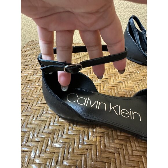 Calvin Klein Odel 12 Womens Pointed Toe Black Flats 9M NEW - Picture 3 of 11